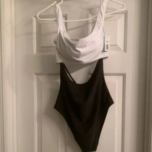 Cupshe Women's Swimsuit